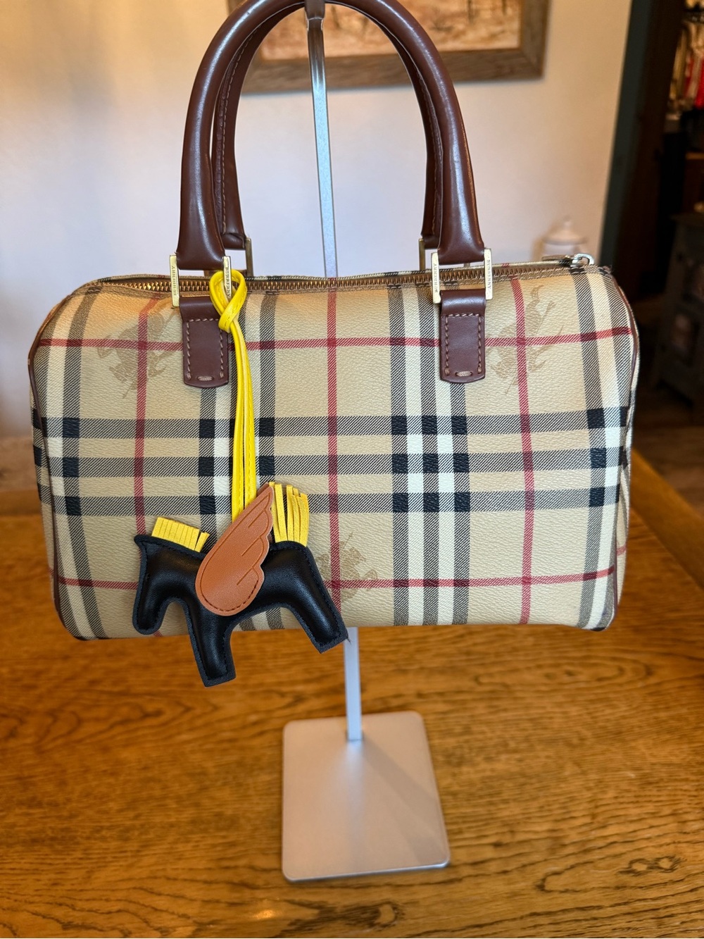 Burberry Classic Haymarket Check Pattern Brown Handle Woman’s Bag - Picture 5 of 16